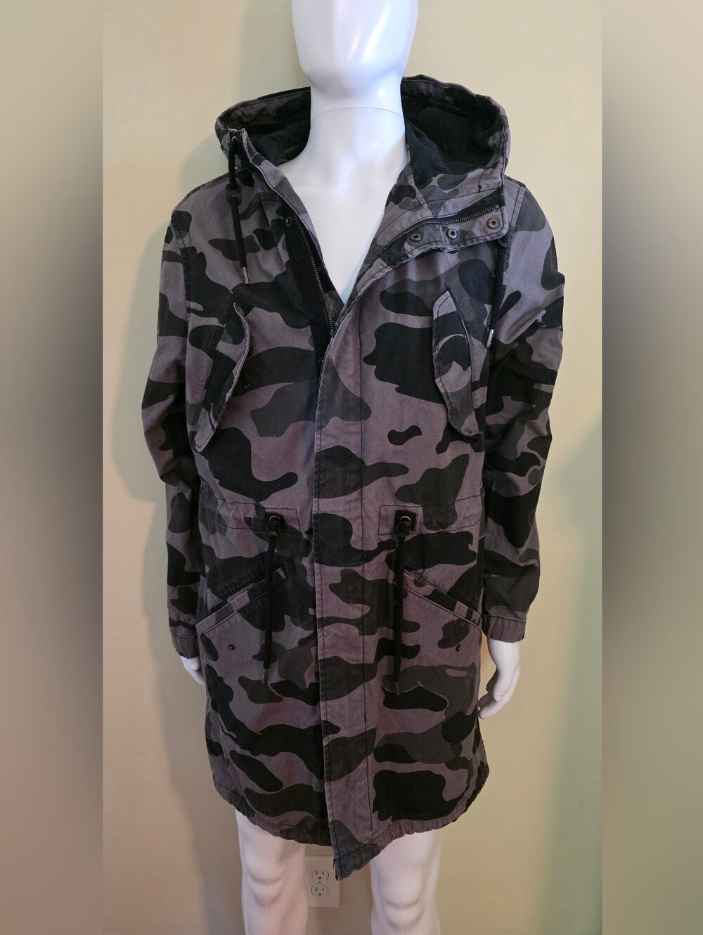 AUTH.GEAR Coat Mens Medium Gray Camo Hooded Canvas Parka Lightweight Zip Pockets